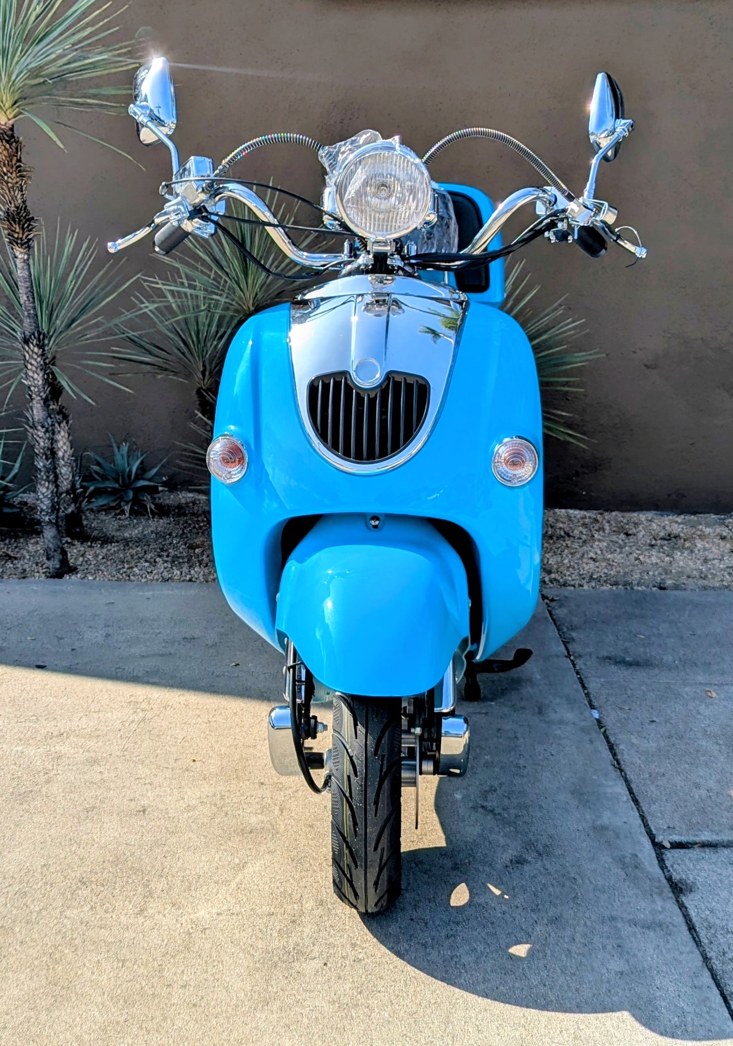 L7 Bartlett 150cc Retro Gas Scooter