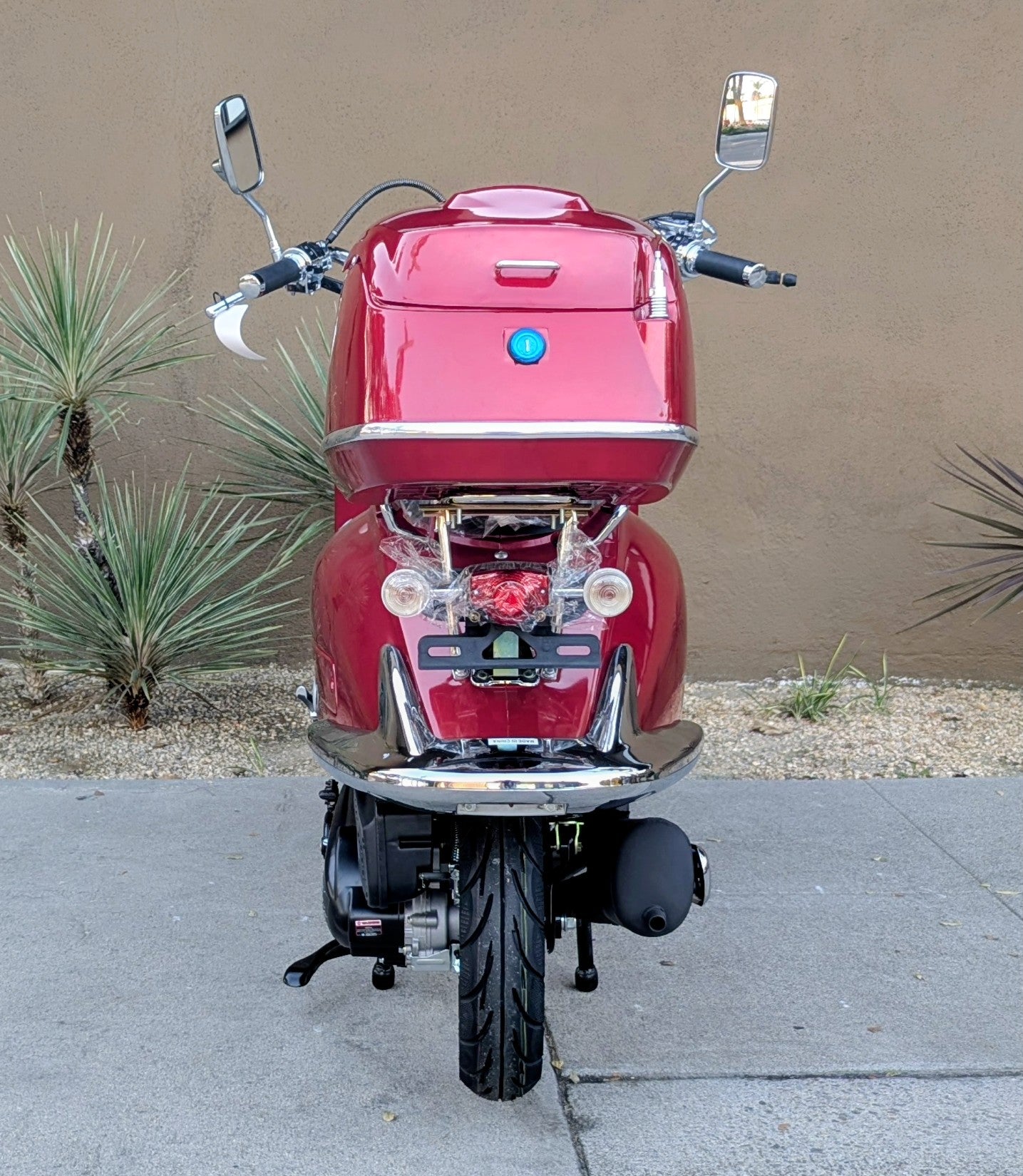 L7 Bartlett 150cc Retro Gas Scooter
