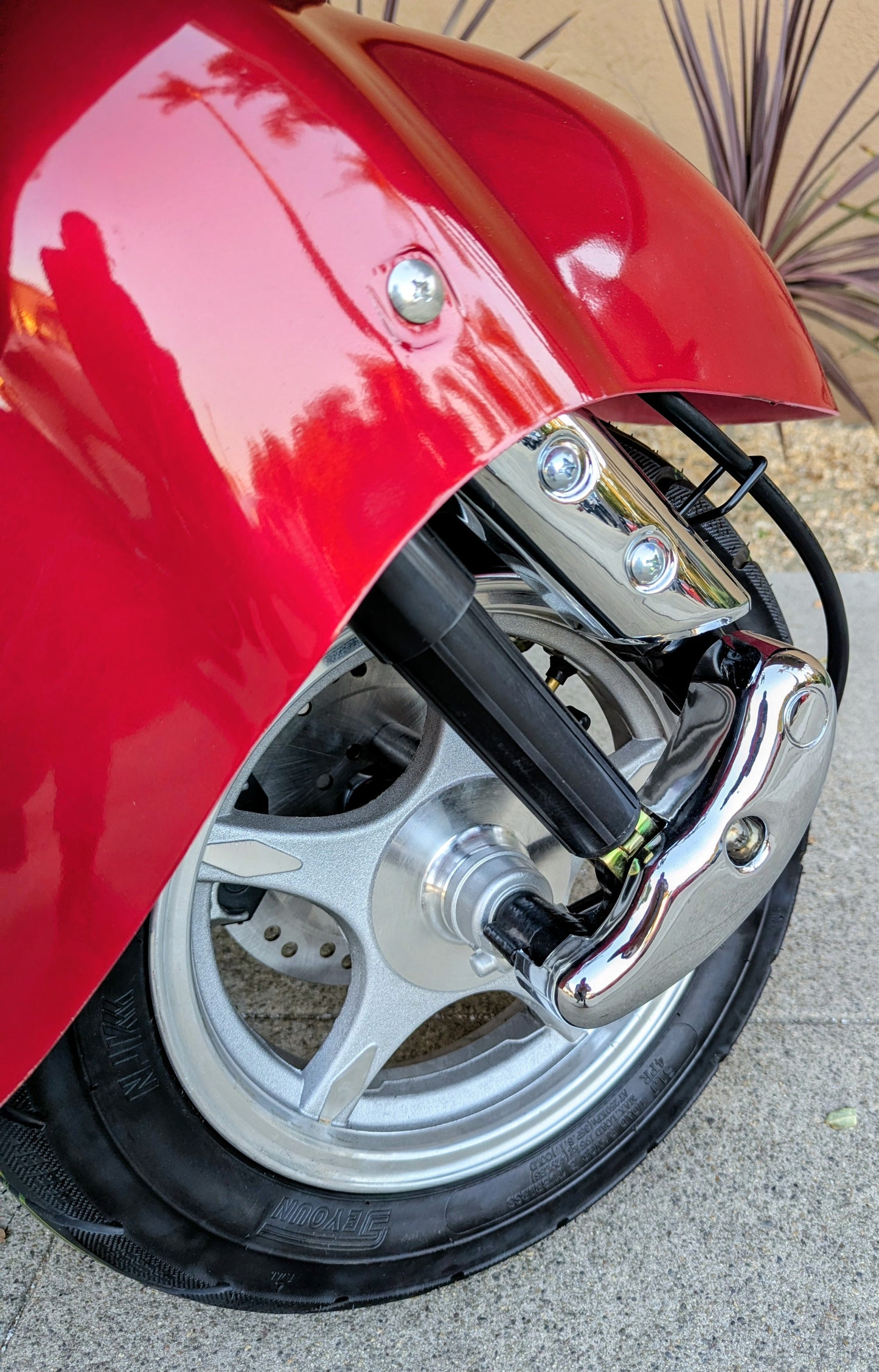 L7 Bartlett 150cc Retro Gas Scooter