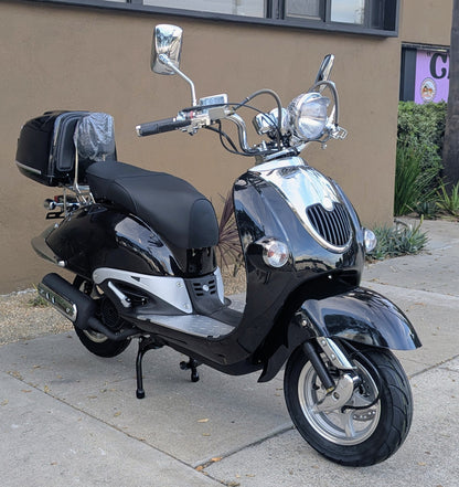 L7 Bartlett 150cc Retro Gas Scooter